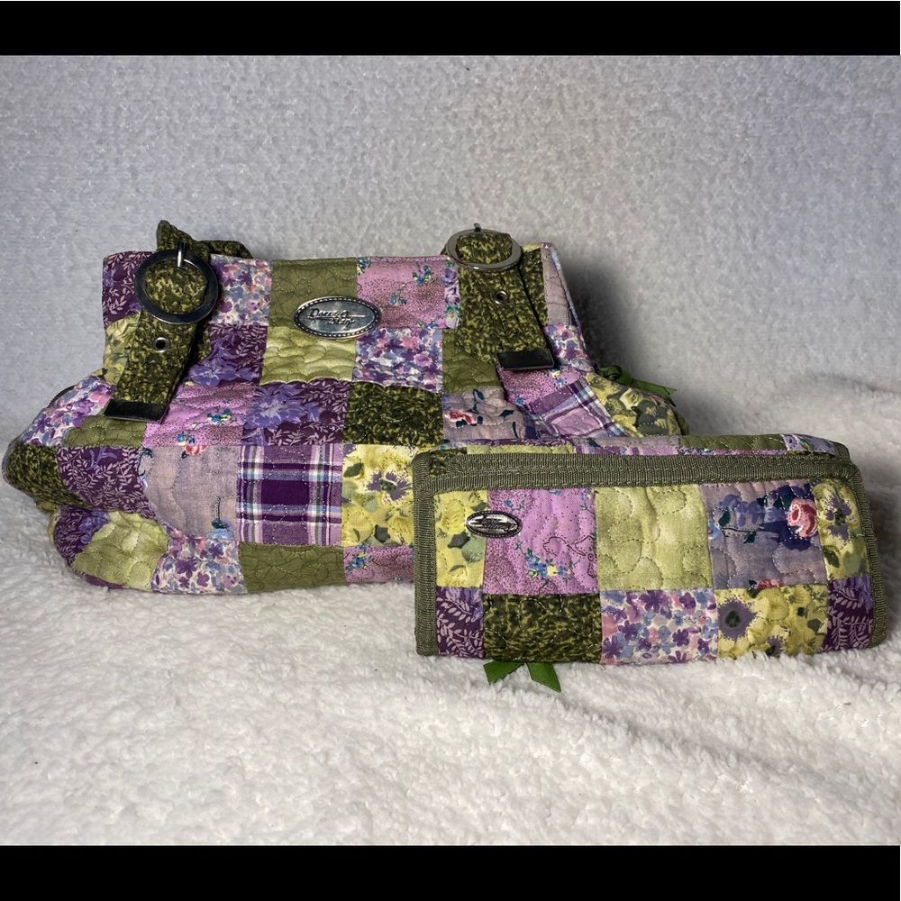 Donna sharp purse and wallet set